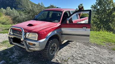 Mitsubishi L200