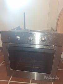 forno elettrico zanussi in bouni condizioni 