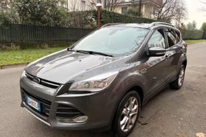 Ford Kuga 2.0 TDCI 140 CV 4WD Powershift Business