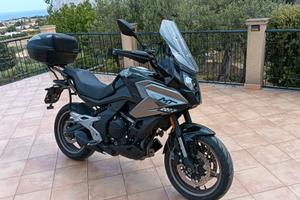 Moto  CF700- 9F