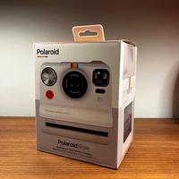 Polaroid NOW-bianca