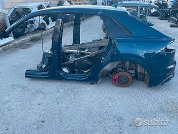 Ricambi scocche per tagliate Audi Q8 S-line 2020