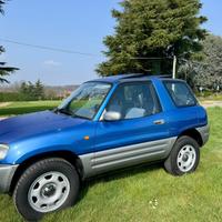 Toyota RAV4 benzina 4wd NEOPATENTATI