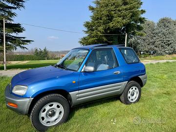 Toyota RAV4 benzina 4wd NEOPATENTATI