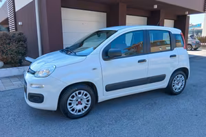 Fiat Panda 1.3 MJT 95 CV S&S Easy tua a €169 mese