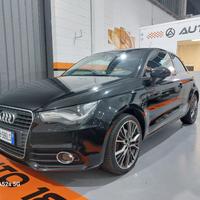 AUDI A1 1.6 TDI 105 CV + NAVI + BLUETHOOT