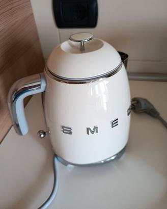 Bollitore elettrico SMEG