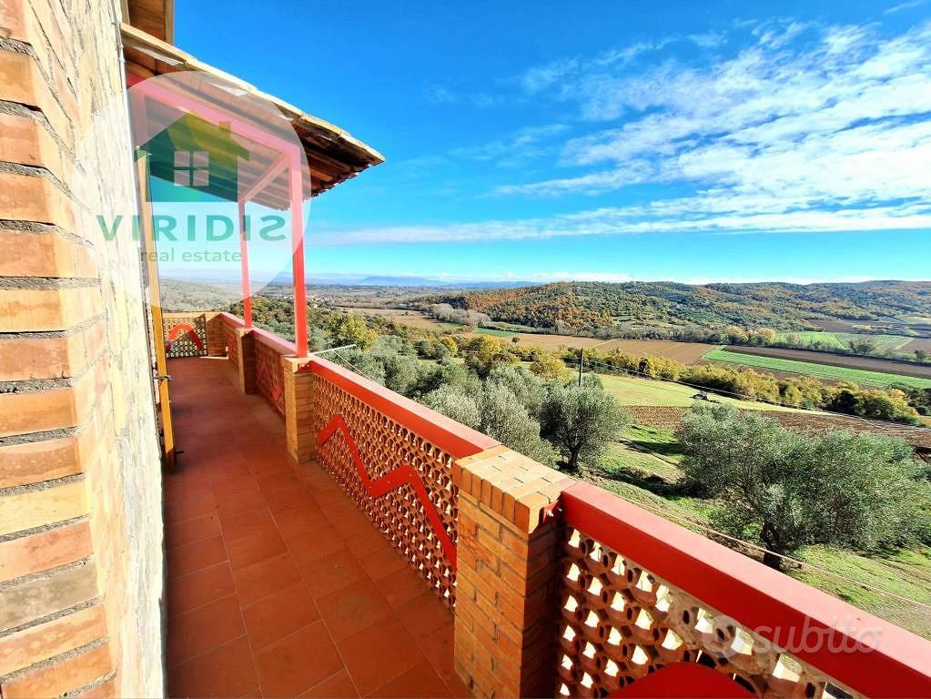 Rustico / Casale di 534 m² con più di 5 locali e b - Vista 3