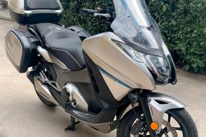 Honda Integra 750 S DCT