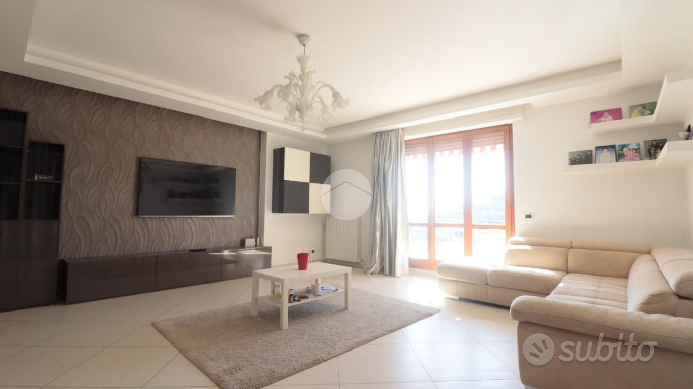VILLA SINGOLA A GROTTAMMARE - Vista 6