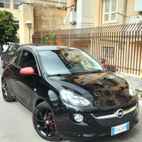 Opel Adam 1.2 benzina da vetrina