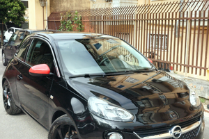 Opel Adam 1.2 benzina da vetrina