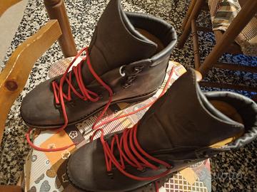 Scarponi la reginetta