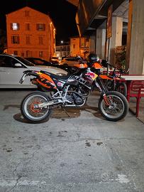 KTM LC4 640 SUPERMOTARD DEL 2000 LEGGI BENE 

