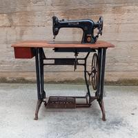 MACCHINA DA CUCIRE SINGER