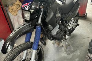 Yamaha XT 600