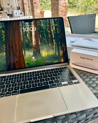 MacBook Air 13”