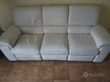 Divano in vera pelle