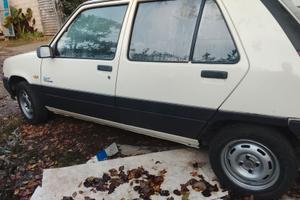 Renault 5 prima