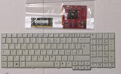 acer aspire travelmate extensa tastiera ram video