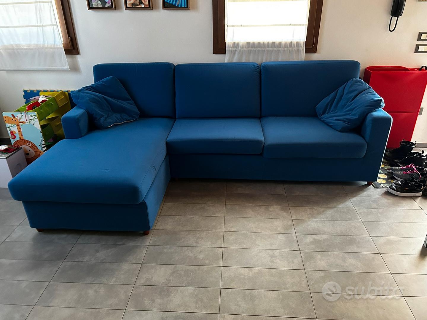 Divano Letto IKEA con cassettone copridivano blu - Arredamento e