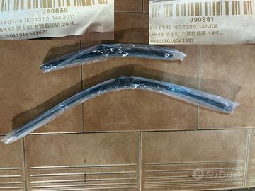 2 Spazzole tergicristallo anteriori