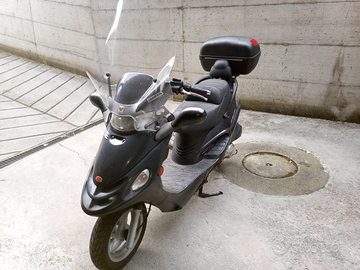 Kymco Dink 200