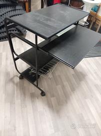 Mobiletto per PC in metallo 