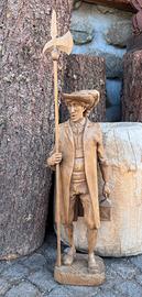Scultura in legno guardiano della notte