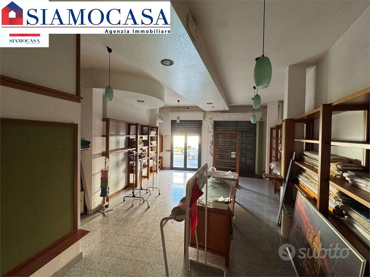 Casa con appartamento, locale commerciale e garage - Vista 6