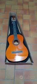 chitarra acustica 