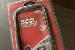Tappetino atiscivolo per auto