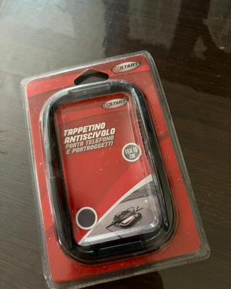 Tappetino atiscivolo per auto