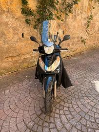 Sh 300i