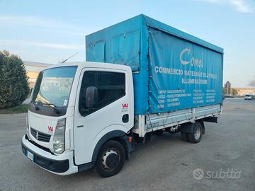 Renault maxiti cabstar