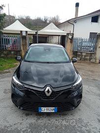 Renault Clio dCi 100 CV 5 porte 022