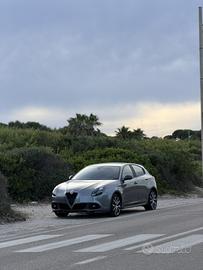 ALFA ROMEO GIULIETTA SUPER 2.0 JTDM 150 cv - 2018