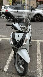 Sh 125
