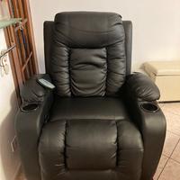 Poltrona massaggiante e reclinabile