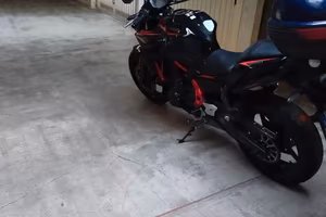 Kavasaki Z 650 06/2025 8500 km