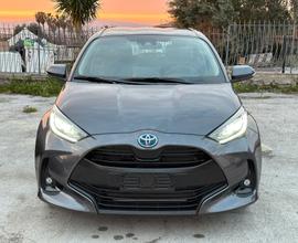 TOYOTA Yaris 1.5 HYBRID TREND NUOVA