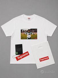 T-shirt supreme-maradona