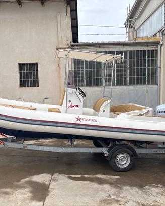 Gommone antares giglio 65