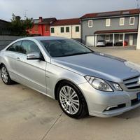 Mercedes-benz E 250 E 250 CDI Coupé BlueEFFICIENCY