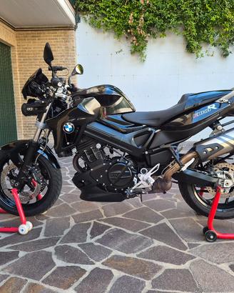 BMW F800R Triple Black