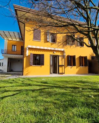 Scorzè loc. Cappella porzione laterale di casa