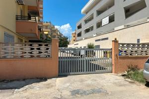 Box auto comodissimo