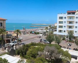 Cecina Matre Ampio trilocale con vista mare p. aut
