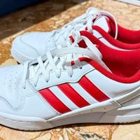 Adidas Team Court 2.0