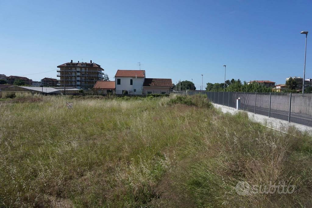 Terreno di 3585 m² a Camporosso - Vista 3